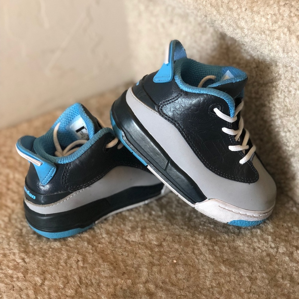 Jordans toddlers shoes